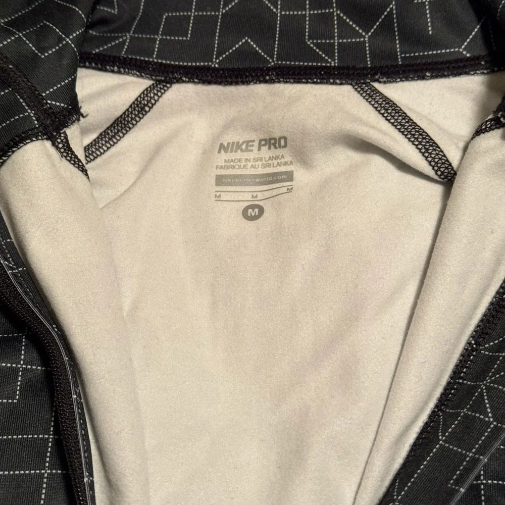 Nike Pro top women’s long sleeve half zip - Picture 5 of 7